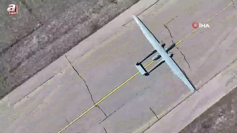 AKSUNGUR’dan milli motorla irtifa rekoru