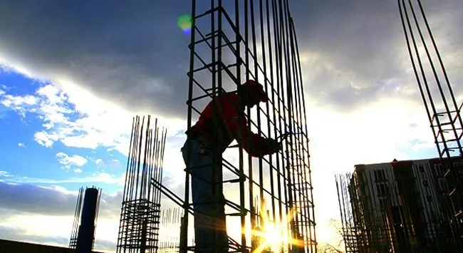 Son dakika: İnşaat sektörüne can simidi geliyor! Fiyat farkı kararnamesi için kanun teklifi hazırlanıyor