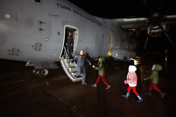 Koca Yusuf uçakları Ukrayna’dan Türkiye’ye döndü