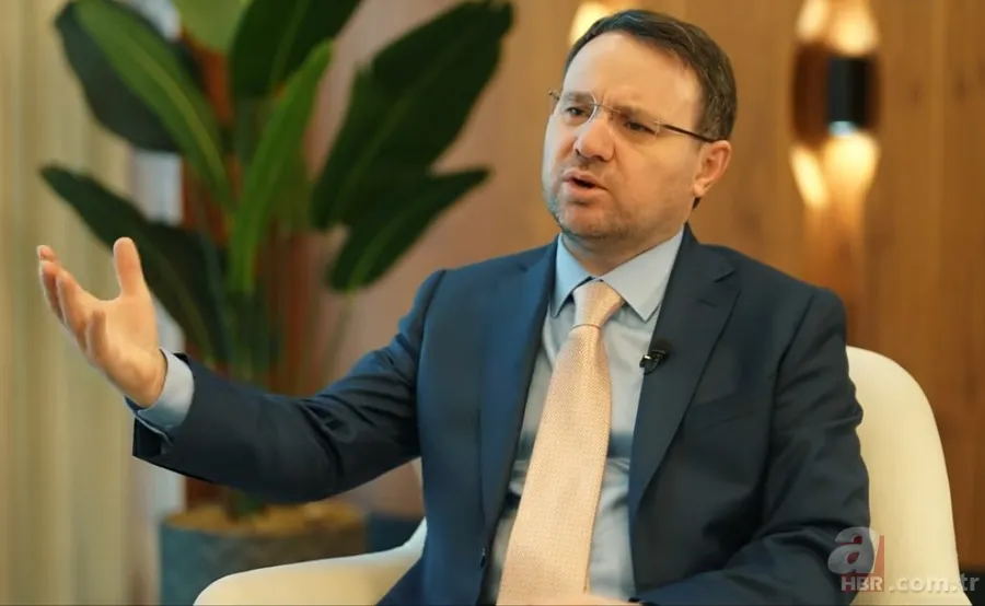 Ekmek Teknesi'nde figüranmış: Bakan Akın Gürlek’in setlerde geçen üniversite yılları 2