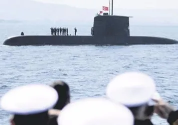 FETÖ'cü kalleşten denizaltıya sabotaj