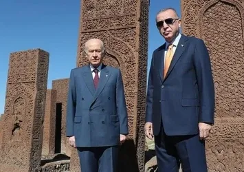 Malazgirt Zaferi'ne şölen gibi kutlama! Cumhur İttifakı liderleri önce Ahlat sonra Malazgirt’te bir araya gelecek