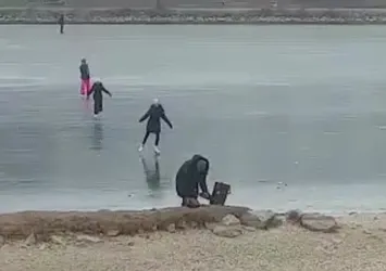 Tuna nehri buz tuttu