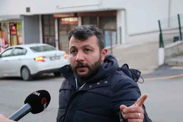 mamakta-13-yasindaki-kiza-taciz-etmeye-kalkisan-sahsa-meydan-dayagi-1638514593546.jpg Mamak’ta 13 yaşındaki kızı taciz etmeye kalkışan şahsa meydan dayağı - 3