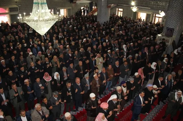 Arefe günü hangi namazlar kılınır? Arefe günü kılınacak namazlar nelerdir? Tövbe namazı, mahsus namaz... - 1