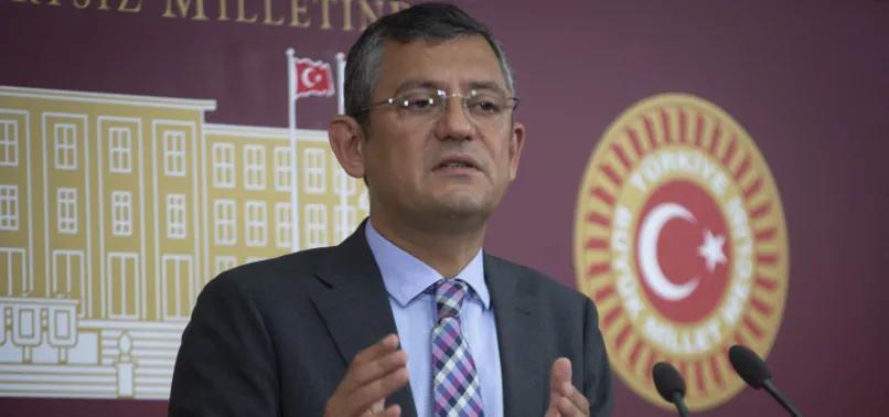 MECLİS'TEKİ SKANDAL ''SULTAN AHMET CAMİİ'' SÖZLERİNİN ARDINDAN CHP GERİ VİTES YAPTI