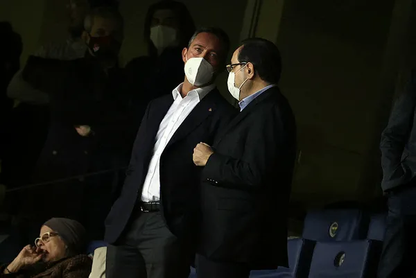 fenerbahce-taraftarindan-ali-koca-buyuk-tepki-yeni-malatyaspor-macinin-oncesinde-1640535755930.jpg Fenerbahçe taraftarından Ali Koç'a büyük tepki! Yeni Malatyaspor maçının öncesinde... - 1