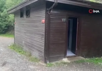 Kocaeli’de mesire alanındaki şadırvanı tahrip ettiler