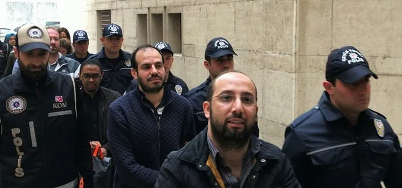 FETÖ'ye şok baskın! O evlerde yakalandılar...