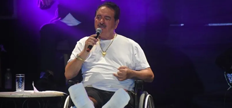 İbrahim Tatlıses tekerlekli sandalye ile konser verdi! Muğla'da yaşadığı kazayı anlattı: Arabanın içindeyken yangın çıktı ve oğlum İdo...