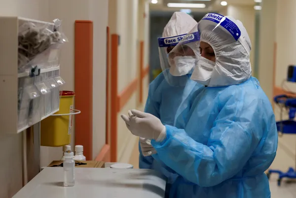 Size minnettarız! Sağlık şehitlerimizi saygıyla anıyoruz