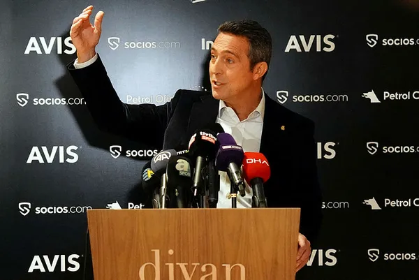 Trabzonspor Başkanı Ahmet Ağaoğlu’ndan Ali Koç’un sözlerine yanıt geldi: 1996, 2004, 2005 ve 2011’i unutmadık