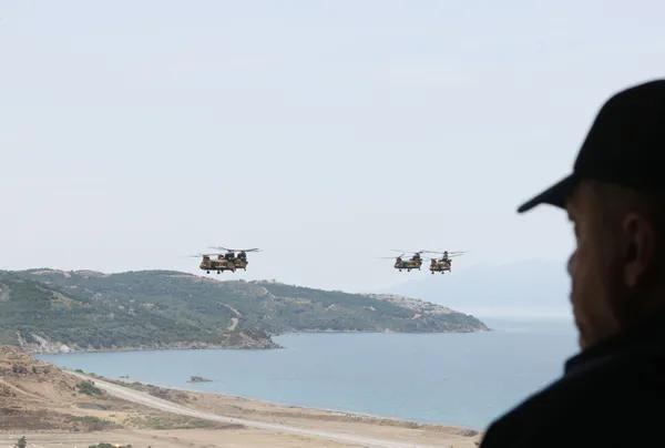 1654772007579.jpg EFES-2022 tatbikatı Yunanistan basınında! 'Türklerin Yunan adalarına çıkarmasını izleyecekler' - 1