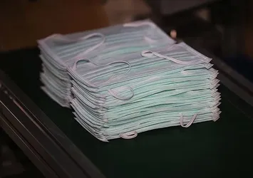 Hollanda Çin’den aldığı 600 bin maskeyi toplatma kararı aldı