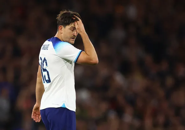 İngiltere'nin nefreti Harry Maguire! Taraftarların öfkesinden annesi ve eşi de payını aldı - 3