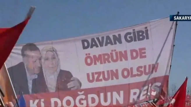 Başkan Erdoğan bu pankartla karşılandı!