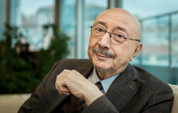 Özdemir Erdoğan’dan sert sözler: Ülke başarılı oldukça onlar rahatsız oluyor