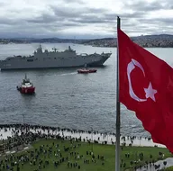 TCG Anadolu demir aldı