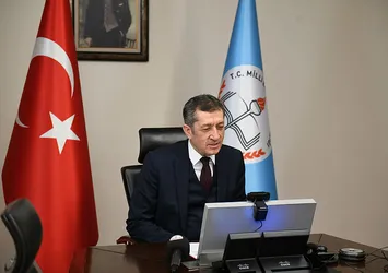 Bakan Selçuk'tan yarı yıl tatili paylaşımı