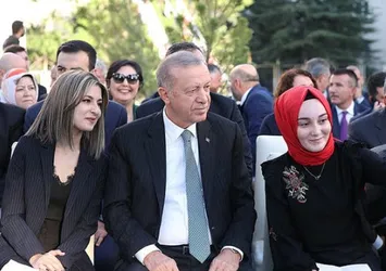 Başkan Erdoğan'ın sohbet ettiği gençler yurt ücreti projesinden memnun! İmkanlar her yıl artıyor