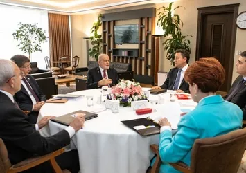 Temel Karamollaoğlu'ndan 6'lı masayı karıştıracak sözler! Erdoğan buldozer gibi ezip geçer