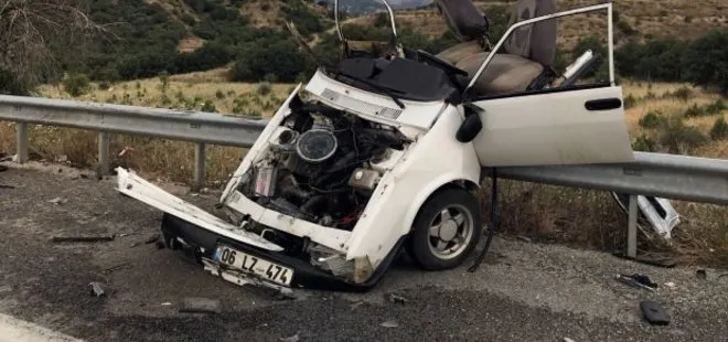 Ankara’da feci kaza: Otomobil ikiye ayrıldı
