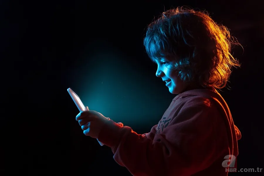 Sosyal medyaya yaş sınırı mı geldi, ne zaman gelecek? Sosyal medya kullanımı kaç yaş altına yasak olacak? 1