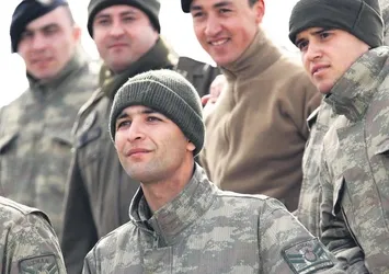 Sanat dünyası Afrin için tek yürek