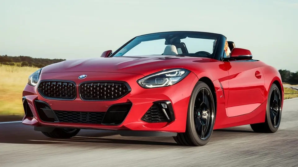 2019 BMW Z4 örtüsünü kaldırdı! 2019 BMW Z4'ün özellikleri neler?