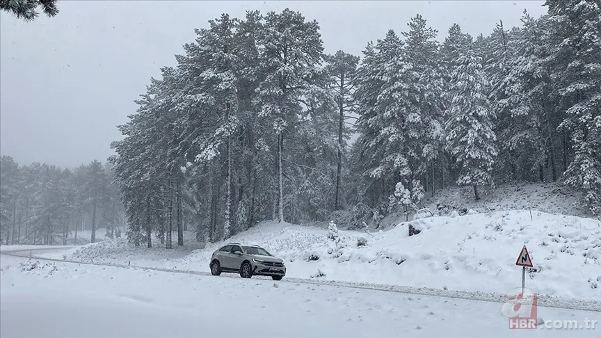 İstanbul'da karakış Sibirya soğukları ile başladı! Kar yağışı ne kadar sürecek? 3