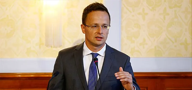 Macaristan'dan AB Komisyonu'na tepki