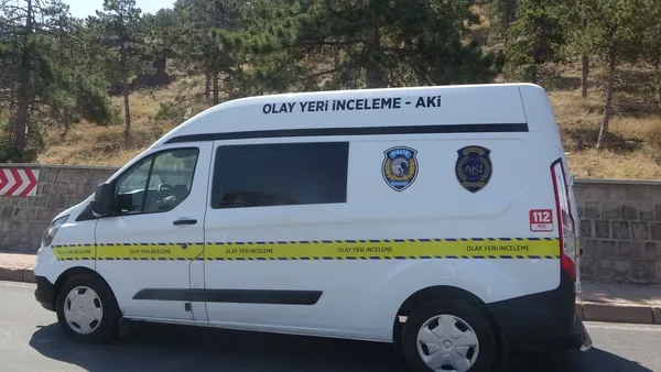 kayseride-korkunc-olay-daglik-alana-yuruyuse-cikan-cocuklar-oyle-bir-sey-buldu-ki-1659437069608.jpg Kayseri’de korkunç olay! Dağlık alana yürüyüşe çıkan çocuklar öyle bir şey buldu ki... - 4