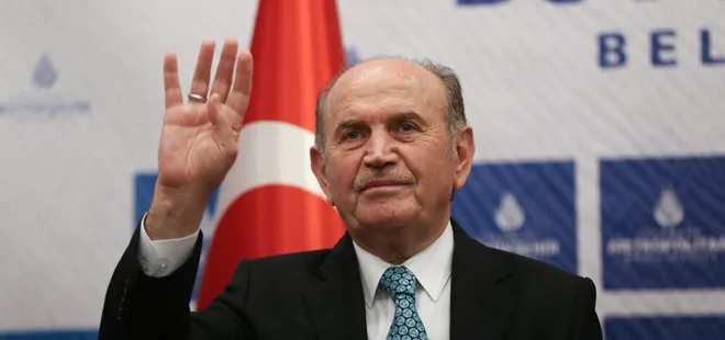 Son kez İBB önünde! Kadir Topbaş’a veda...