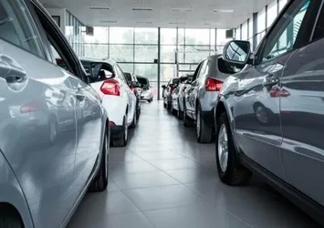 500 bin liralık sıfır otomobilde 100 bin TL indirim! Otomobil fiyatları düşürecek hamle