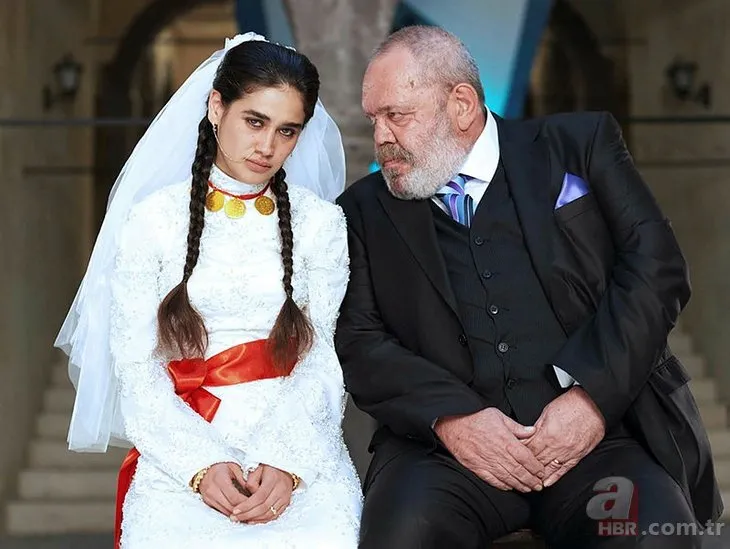 Türkiye'yi terk ediyor! Hayat Devam Ediyor'un yıldızı Meltem Miraloğlu ABD'ye yerleşti