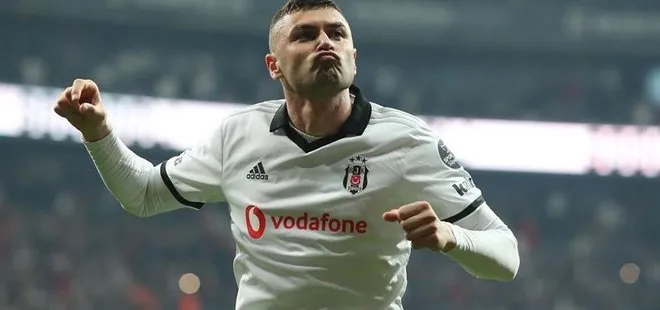 Beşiktaş Burak Yılmaz’ın sözleşmesini uzattı