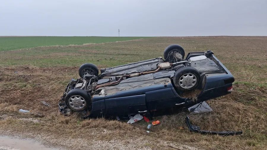 1773598390249.jpg Çorum'da aşırı yağış kazayı getirdi: 1 yaralı - 1