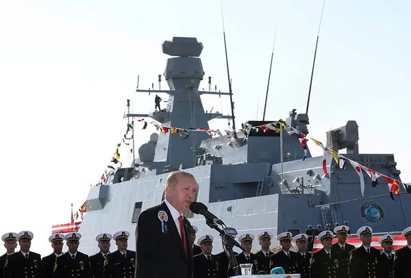 Başkan Erdoğan: Denizlerdeki haydutlara meydanı bırakmayacağız