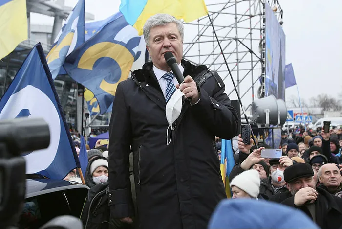 Ukrayna eski Devlet Başkanı Petro Poroşenko için karar! 35 milyon doları getir serbest kal