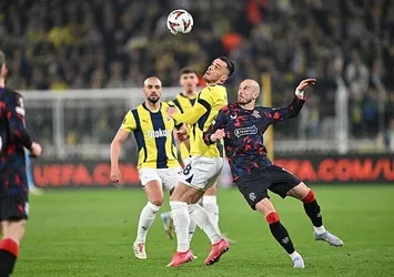 Kanarya Kadıköy'de kayıp! Fenerbahçe Rangers'e mağlup oldu | Umutlar rövanşa kaldı