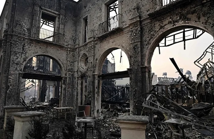 abd-cehennemi-yasiyor-californiadan-olum-haberleri-geldi-bidendan-skandal-aciklamalar-1736403741130.jpg Foto: AA