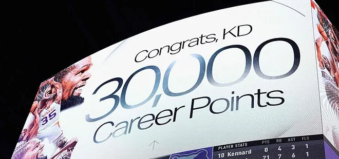 Kevin Durant NBA tarihine geçti!