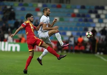 Cenk Tosun'a Manchester City'den takip