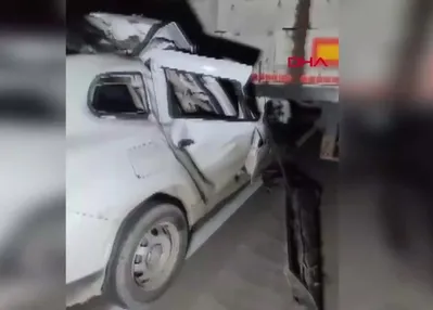 TIR’a çarpan otomobilin sürücüsü öldü