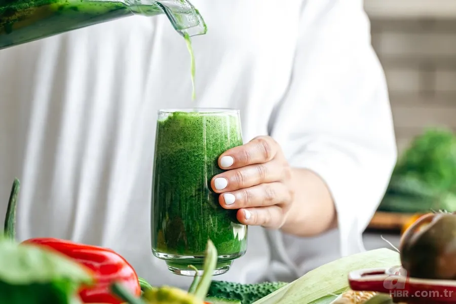 1 bardağı kabızlığı kökünden çözüyor! Bu detoks ile göbeğiniz 3 cm incelecek 7