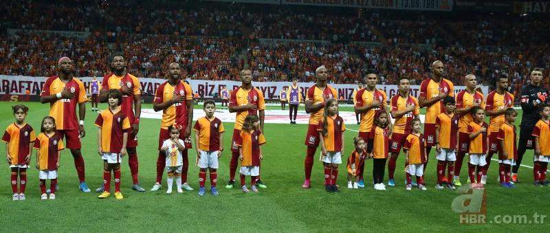 Galatasaray eski yıldızını geri istiyor! 8
