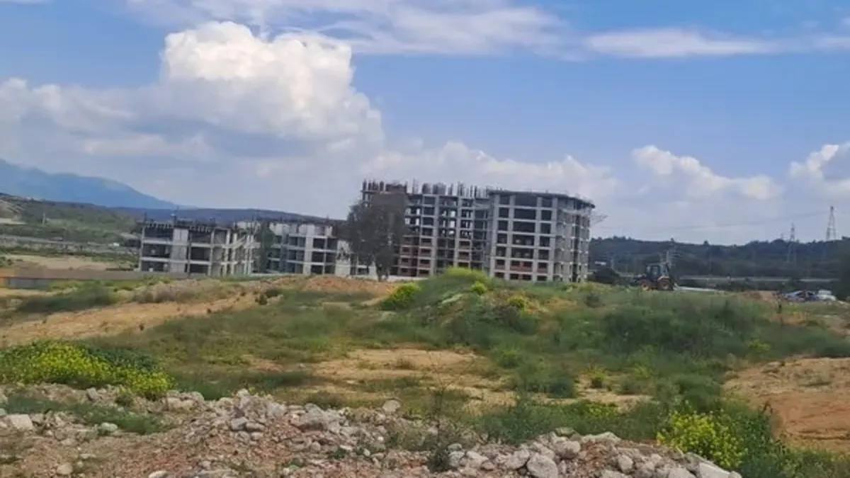 CHP'li İzmir'in kentsel dönüşüm krizi! Çadırda yaşayacaklar