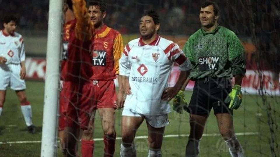 1990'lı yıllara damga vuran fotoğraflar