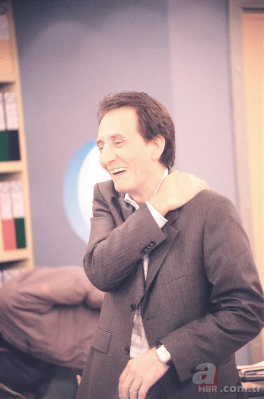 Arka Sokakların Hüsnü Çoban'ı Özgür Ozan'ın acı kaybı! En sevdiğini toprağa verdi! Özgür Ozan’ın yürek sızlatan paylaşımı 13