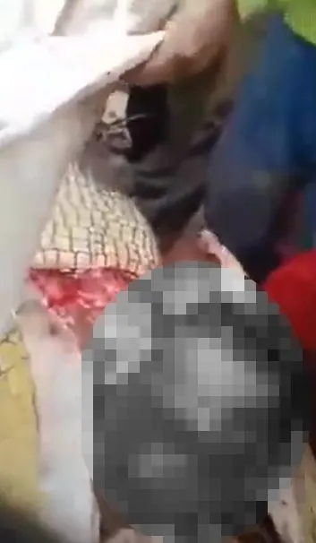 Timsahın karnından insan çıktı! Kan donduran anlar böyle görüntülendi...